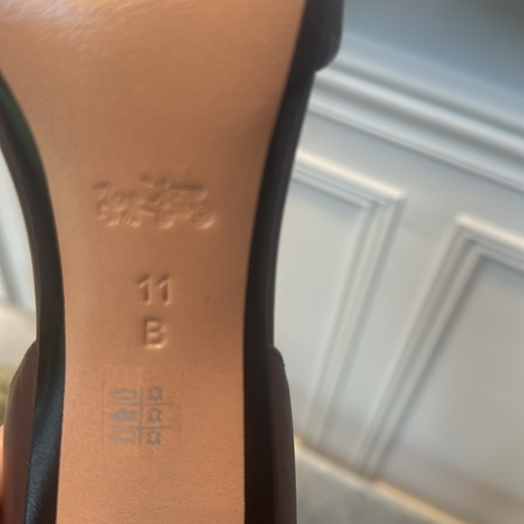 NWOB COACH Holmes Studded D’Orsay Heels in Oxblood - Picture 3 of 3